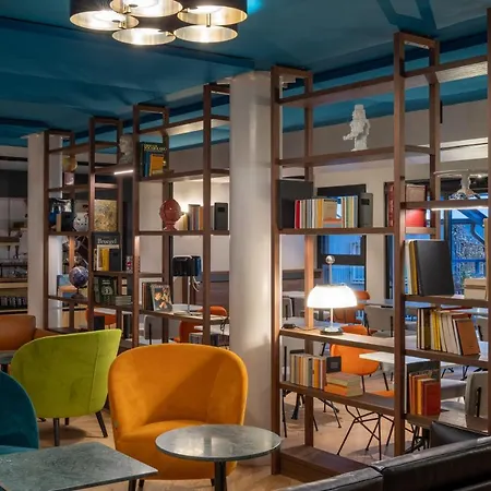 Hotel Urban Hive 4*