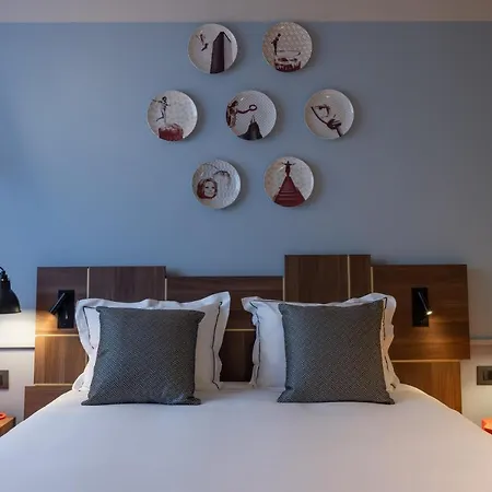 Urban Hive Hotel