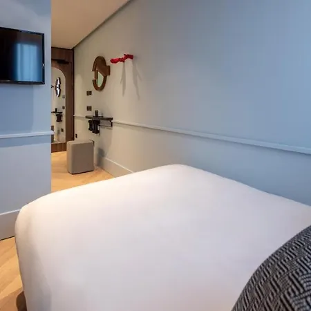 Urban Hive Hotel