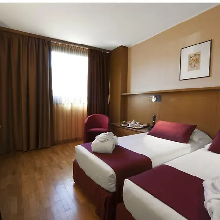 Hotel Urban Hive 4*